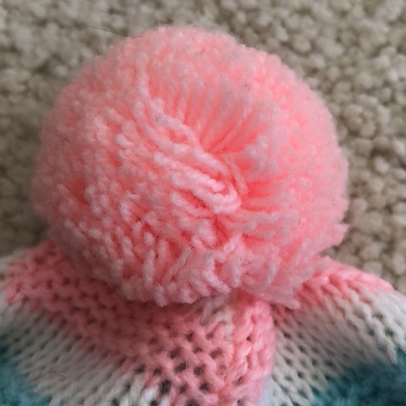 NWOT BABY KNIT HAT ear flaps and pom pom tie pink  white blue 0-3 months - Picture 6 of 12